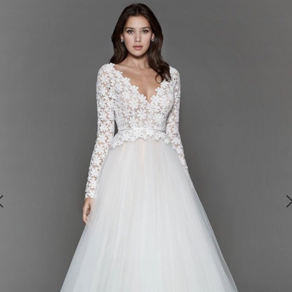 Tara Keely 2700